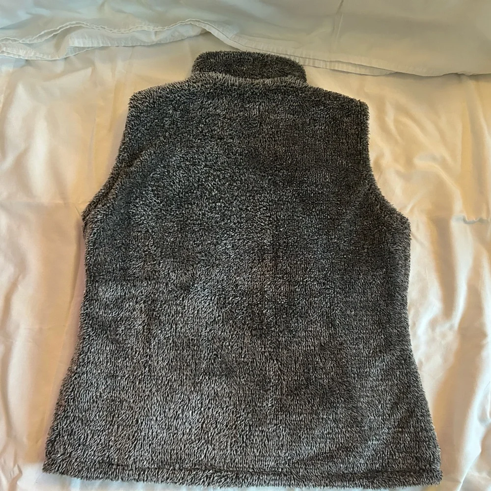 Reversible Vest - Picture 4 of 4